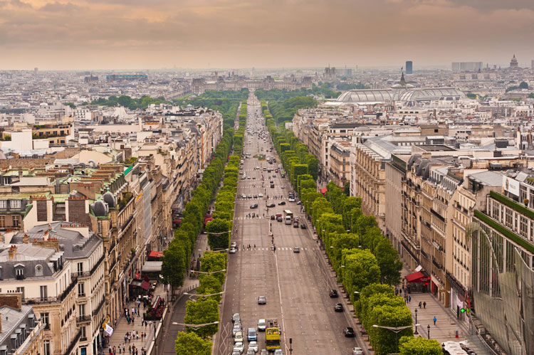 Wandelen door de Champs-Élysées