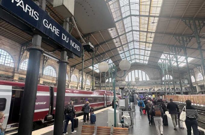 Hotel bij Gare du Nord, met de trein naar Parijs