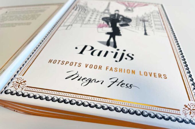 Aanrader| Het boek: Parijs, hotspots voor fashion lovers
