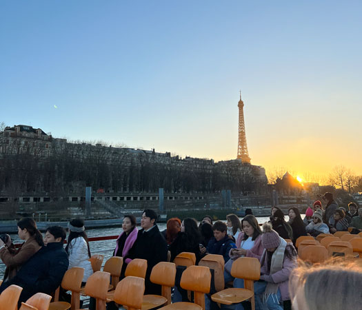 Avond tour over de Seine