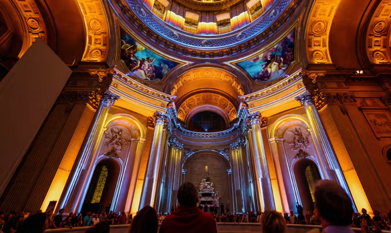 Ontdek AURA Invalides