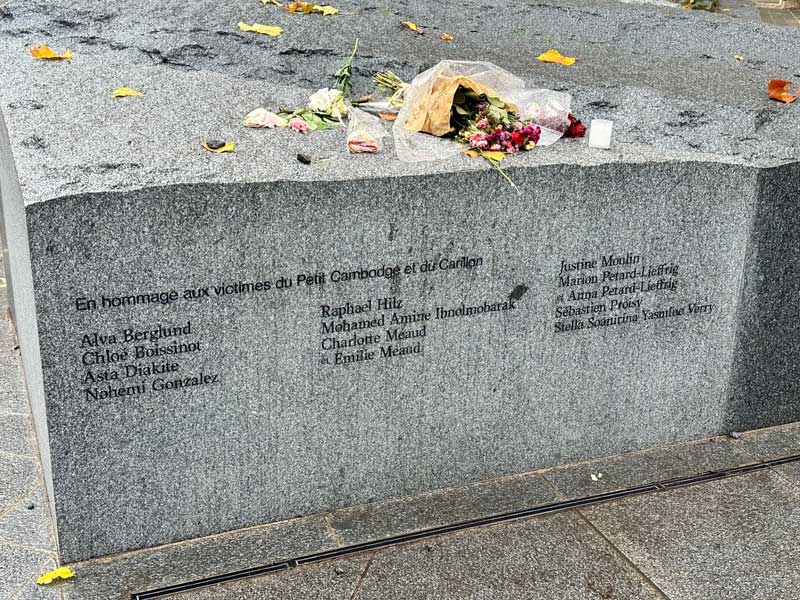 Herdenkingstuin aanslagen Parijs op Place Saint-Gervais