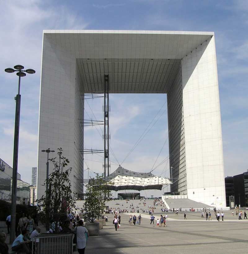 Arche la Défense, dichtbij Parijs