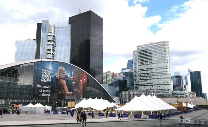 La Défense bij Parijs bezoeken