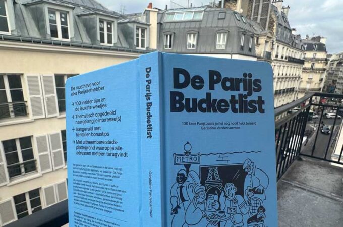De Parijs Bucketlist, het boek dat ik meenam naar Parijs!