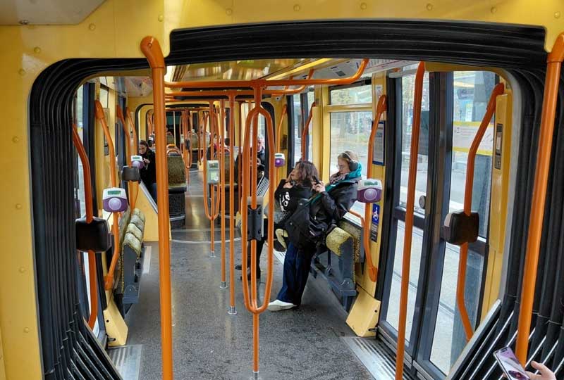 Tram nemen in Parijs