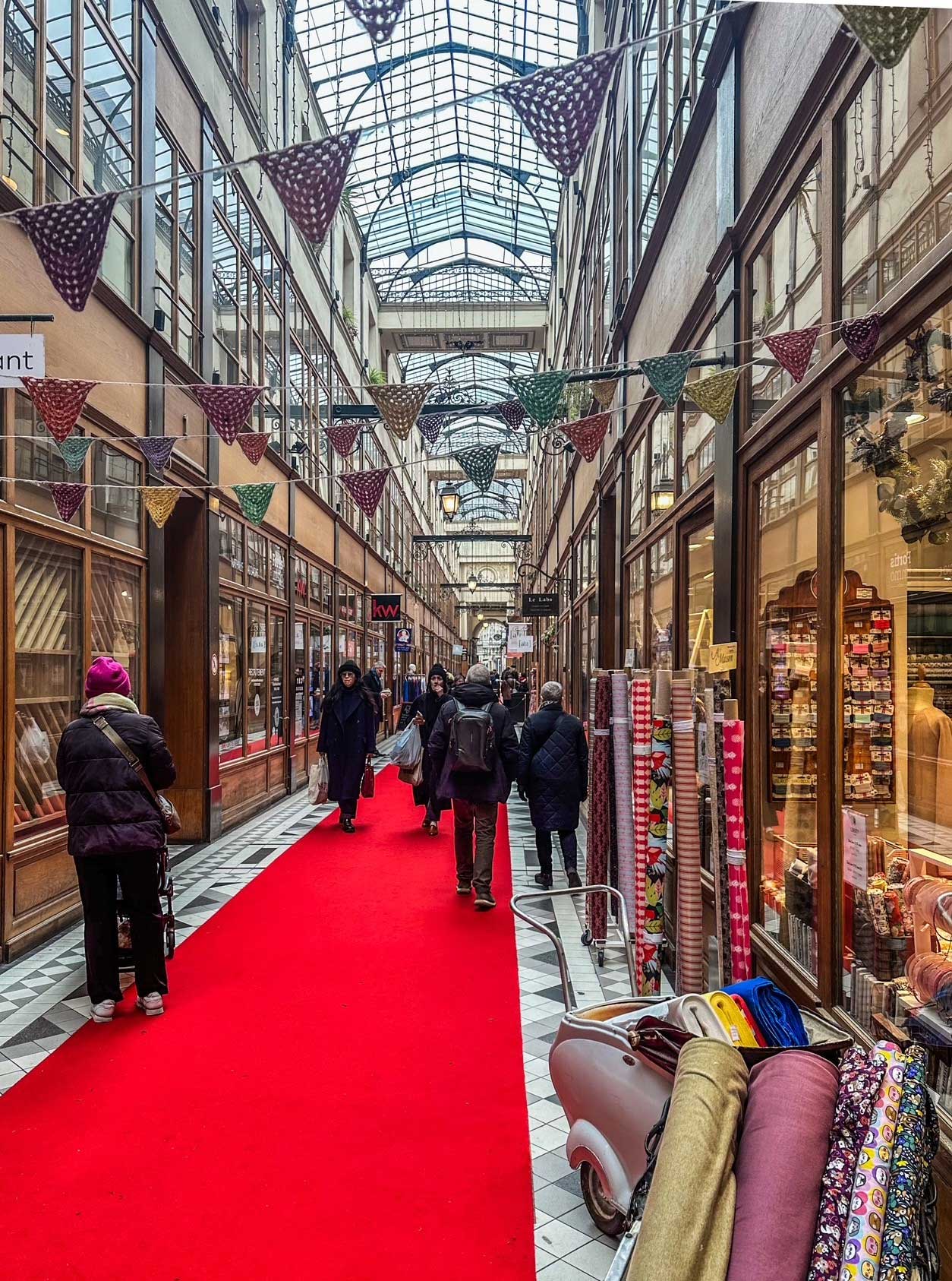 Passage du Grand Cerf in Parijs, met veel leuke, kleine winkeltjes