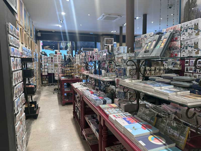 Originele cadeautjes koop je in Parijs bij Bretano's
