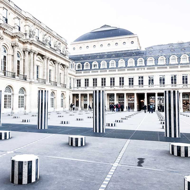 Palais Royal met de Colonnes de Buren in het 1e arrondissement