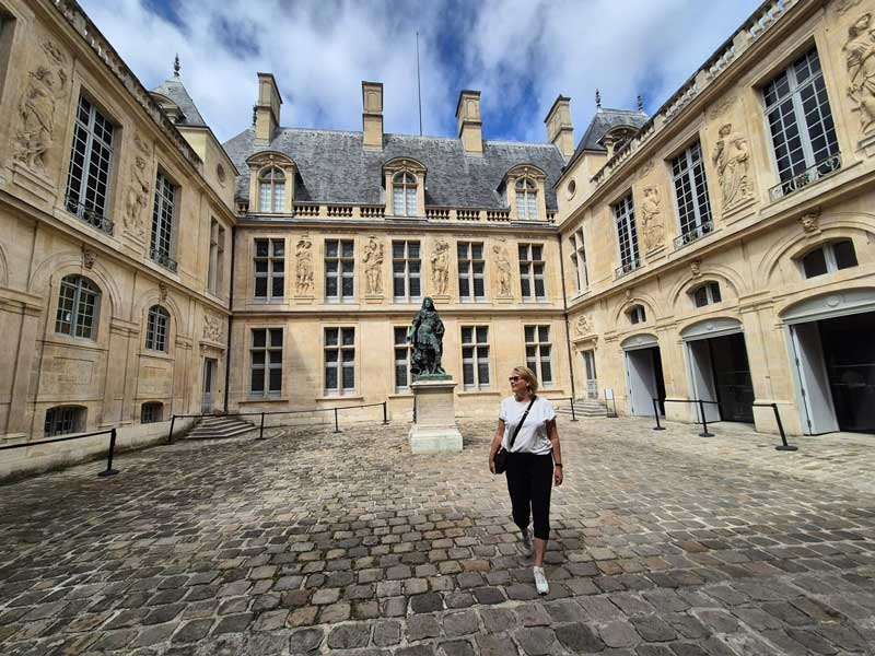 Gratis museum over Parijs: Musée Carnavalet in het 3e assortiment. Echt een aanrader!