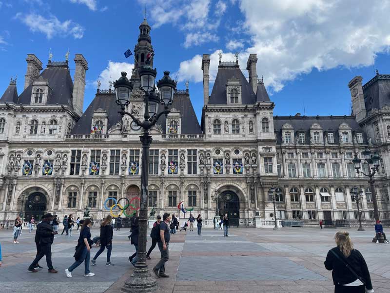 Hôtel de Ville, het stadhuis van Parijs in het 4e arrondissement