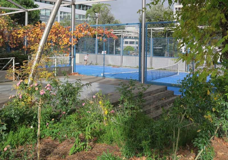 Blauw en groen in Jardin Atlantique