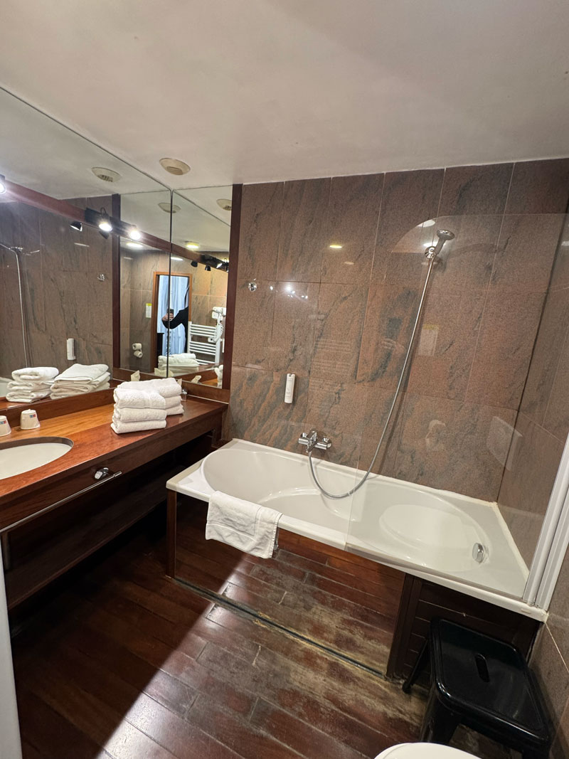 Review Hotel George Sand Opéra Paris