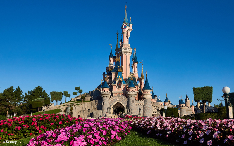 met bus naar Disneyland Parijs