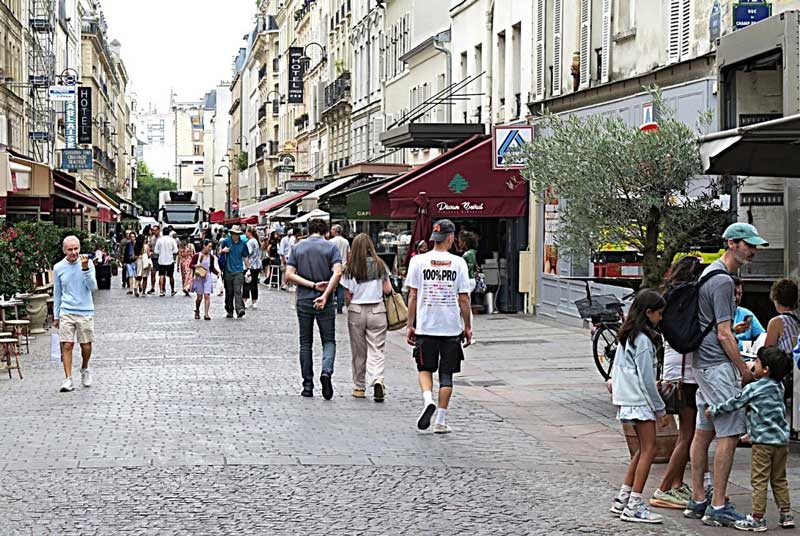 Rue Cler in Parijs, een gezellige marktstraat